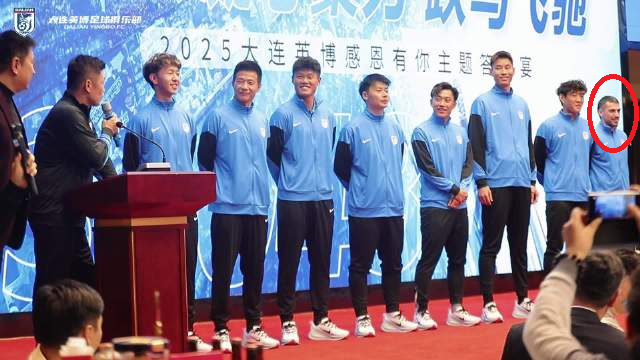 Nicolae Stanciu a fost prezentat oficial la Dalian Yingbo