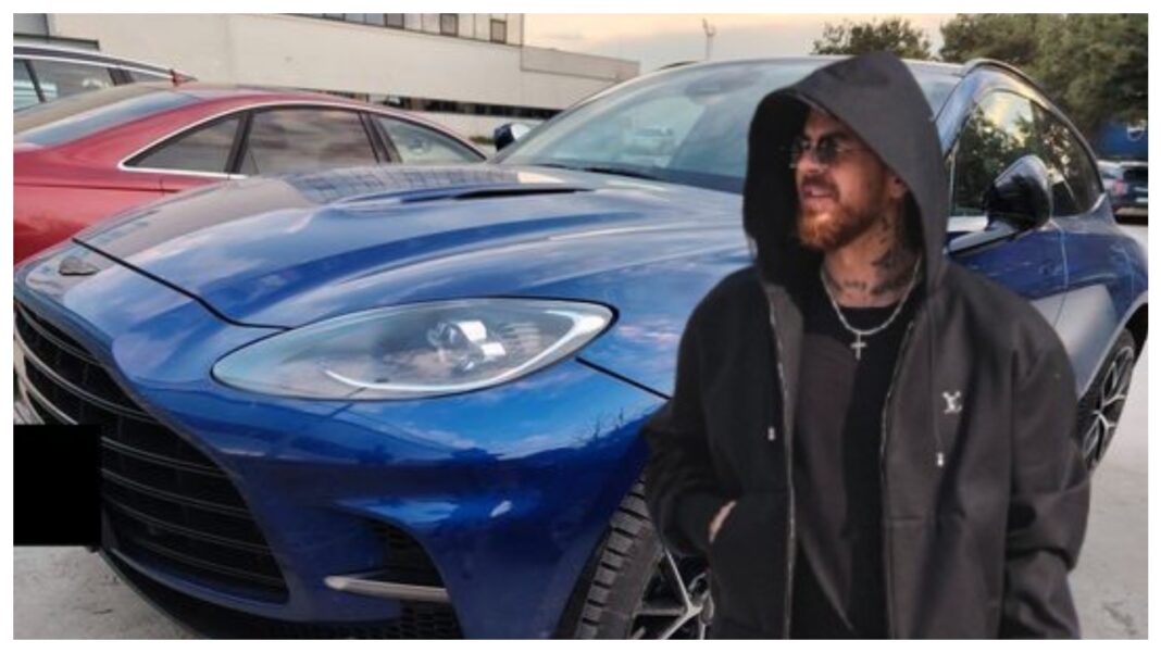 Denis Alibec uimeşte din nou