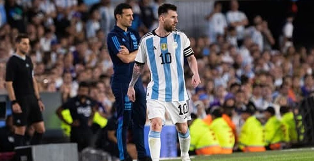 lionel messi & lionel scaloni